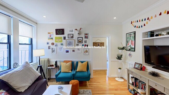 Foto del edificio - 1340 Commonwealth Ave