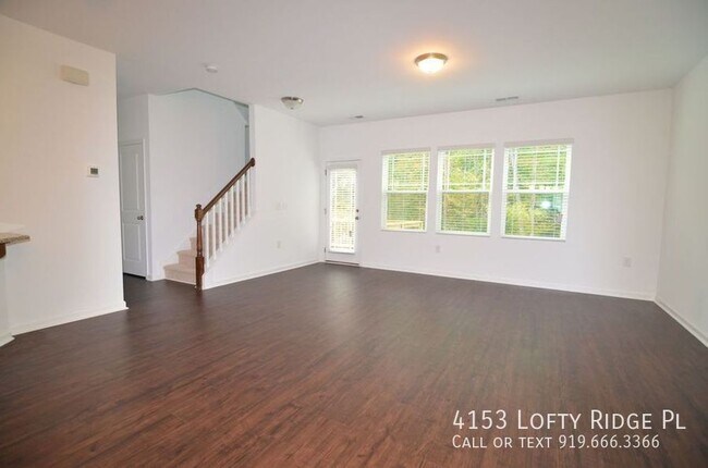 Foto del edificio - 4153 Lofty Ridge Pl