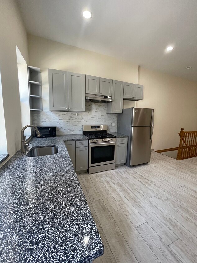 5410 Flushing Ave Unit 1R, Queens, NY 11378 Apartment for Rent in