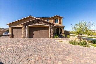 Building Photo - 12351 Champions Tour Dr