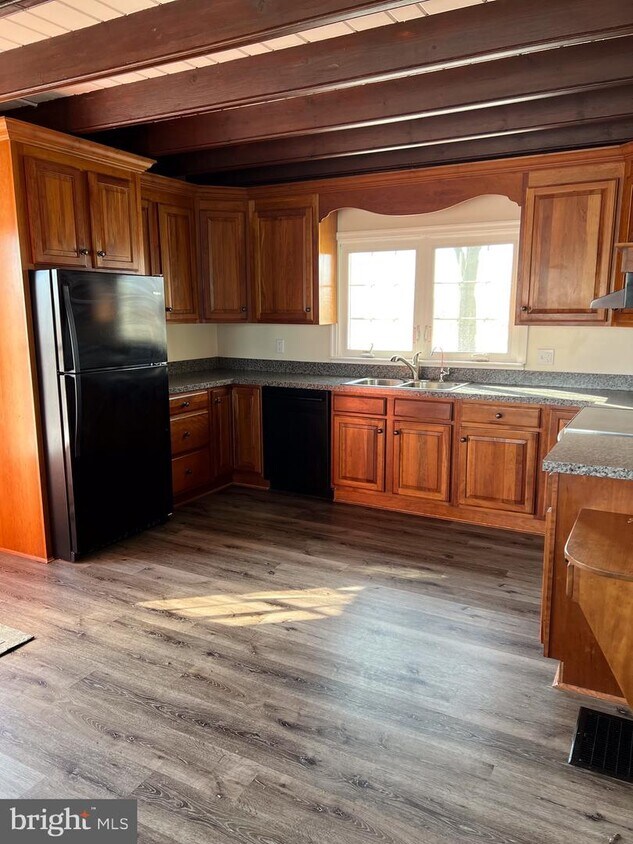 30 E Friendship Church Rd, Coatesville, PA 19320 House for Rent in