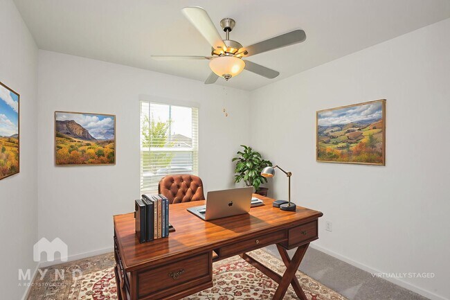 Foto del edificio - 2756 Mistwood Dr