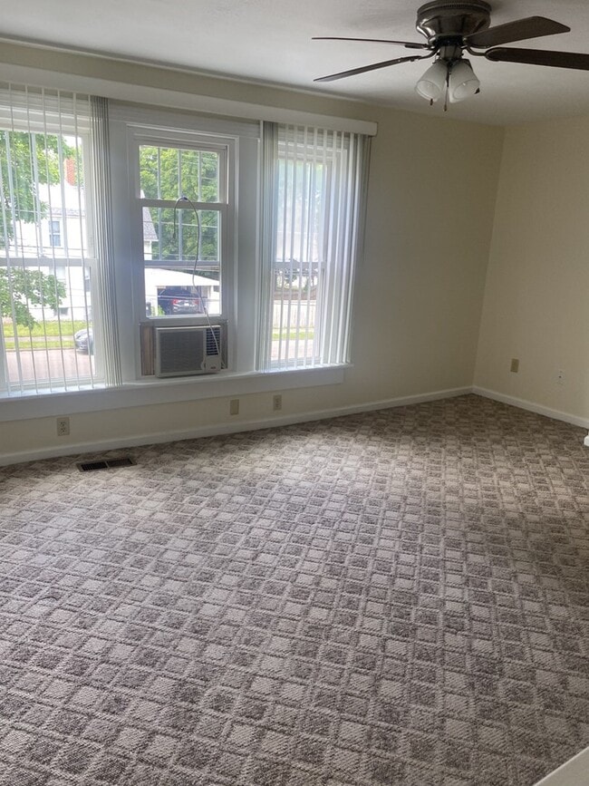 211 Roe Ave, Elmira, NY 14901 House Rental in Elmira, NY