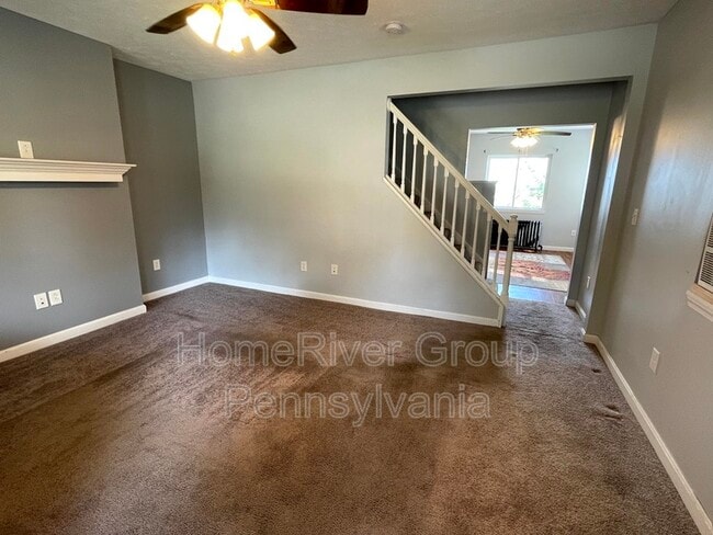 Building Photo - 3021 Churchview Ave
