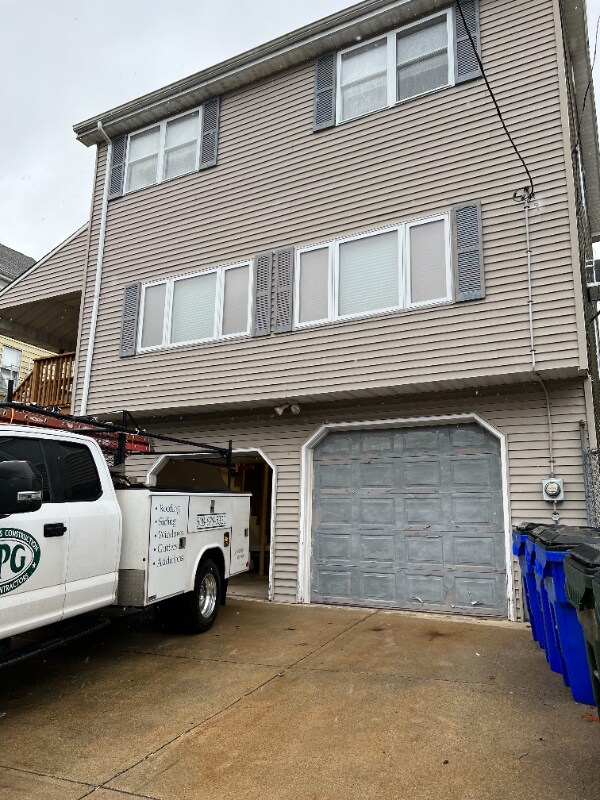 Foto del edificio - 341 Chester St