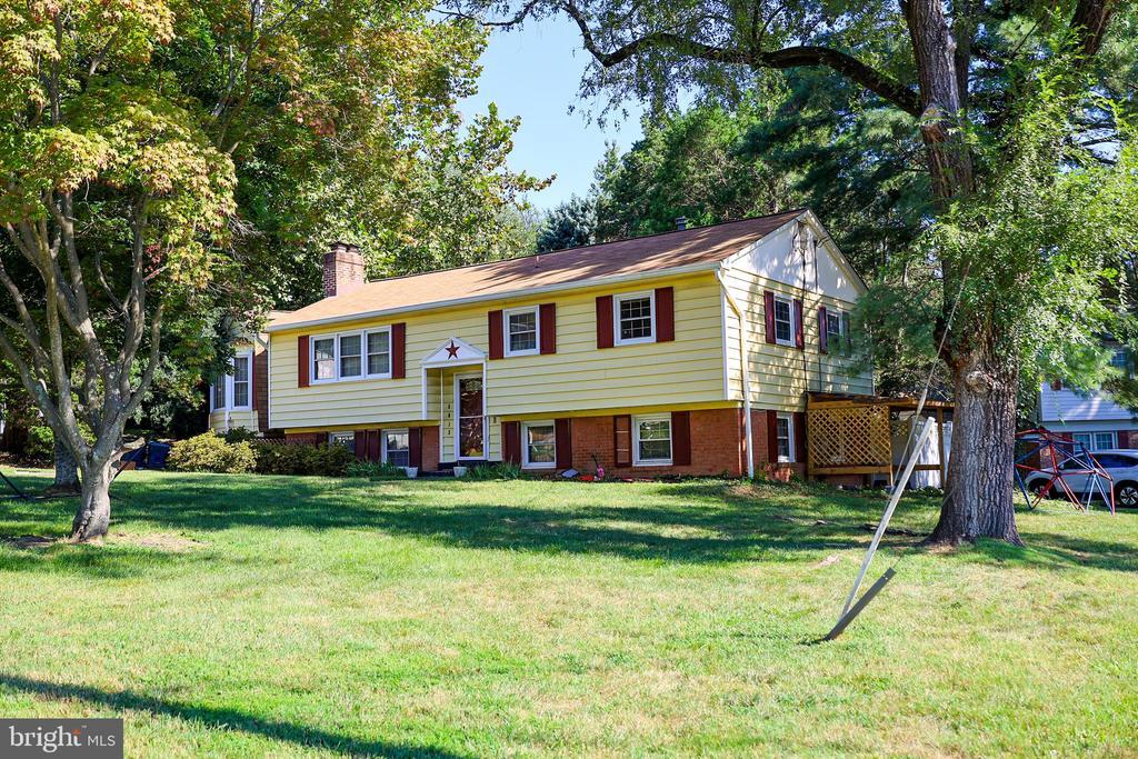 Foto principal - 5812 Helmsdale Ln