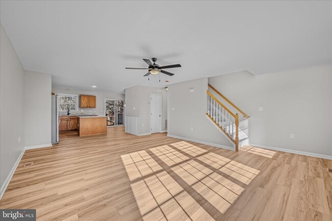 Building Photo - 27 Fiser Ln