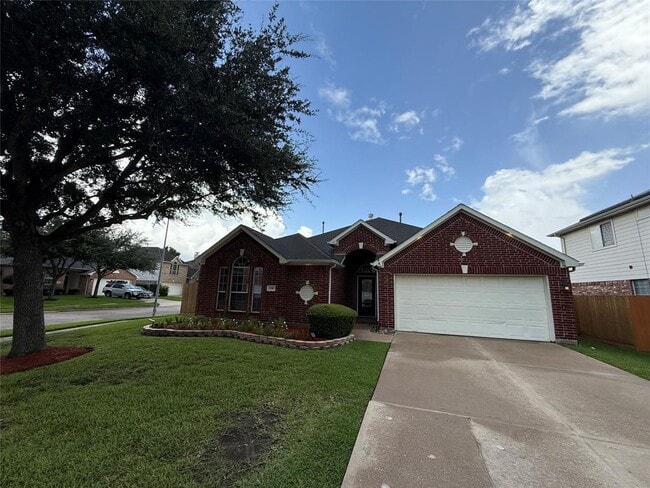 Building Photo - 2310 Megellan Point Ln