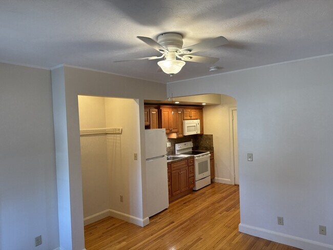 Foto del edificio - 16 Columbian St