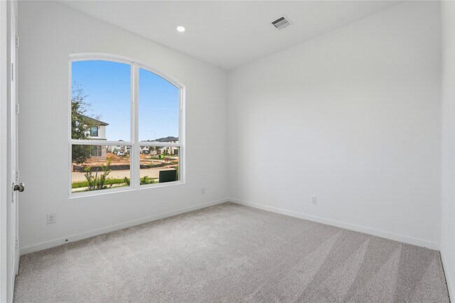 Building Photo - 4530 Sunny Hazel Ln