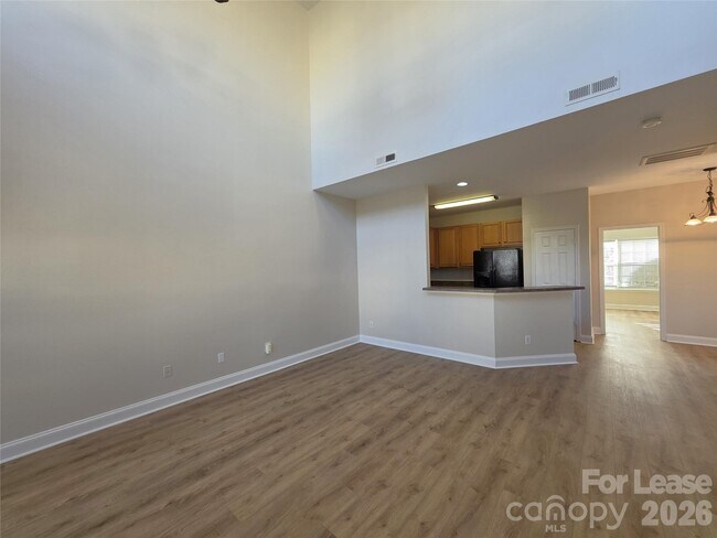 Foto del edificio - 10619 Trolley Run Dr