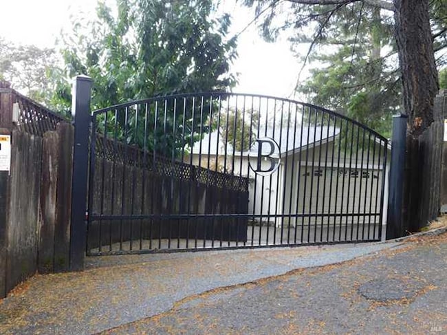 Building Photo - 25922 Tucker Ln Building Photo - 25922 Tucker Ln