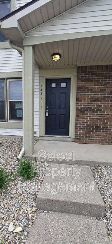 Building Photo - 5448 Evard Rd