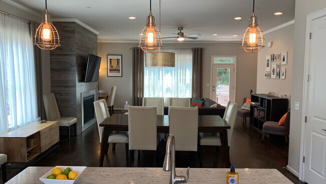 Foto del edificio - 955 Opelousas Way