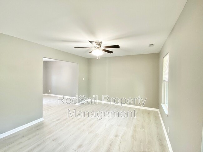 Building Photo - 184 Stony Ridge Ct