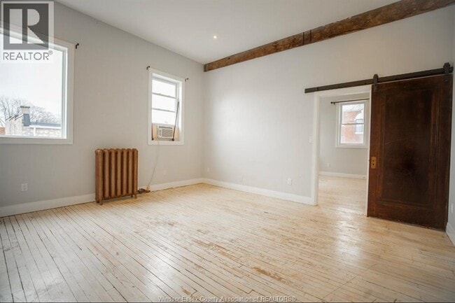 Building Photo - 1558 Ontario St