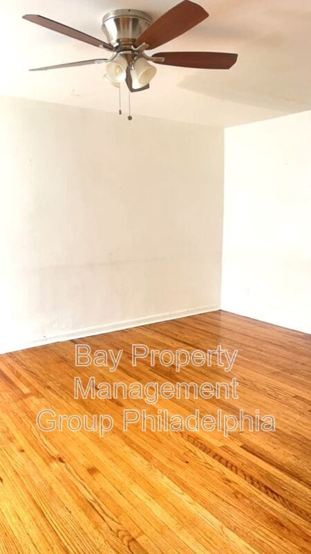 Building Photo - 351 E Claremont Rd