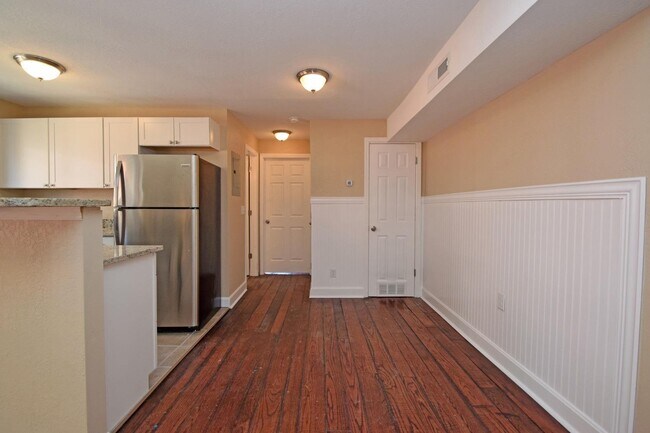 Foto del edificio - 1526 Blair Ave