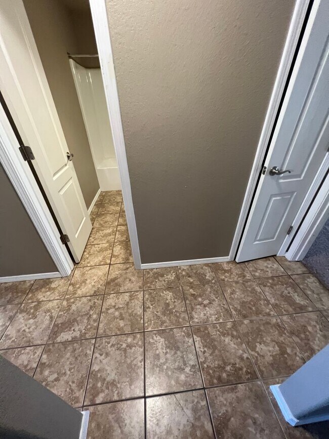 Foto del edificio - Nice 3 Bed 2 Bath house in new housing division off Northridge Drive