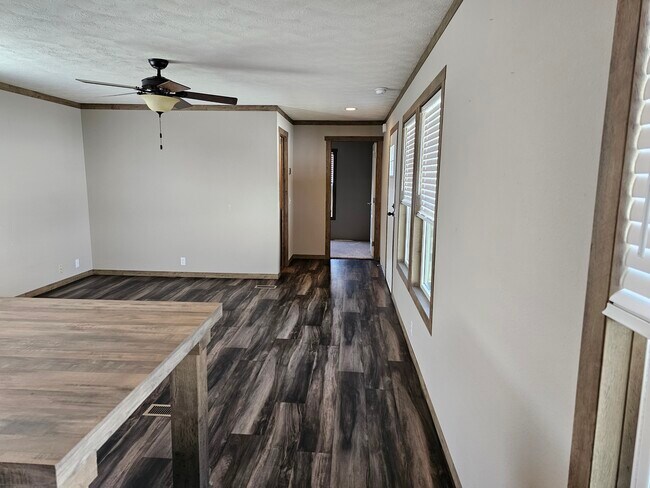 Foto del edificio - 2101 SW 38th St