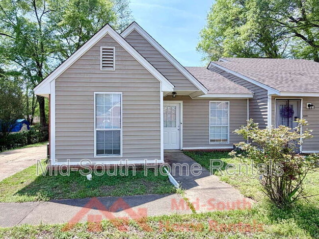 Foto del edificio - 6419 Ashton Rd