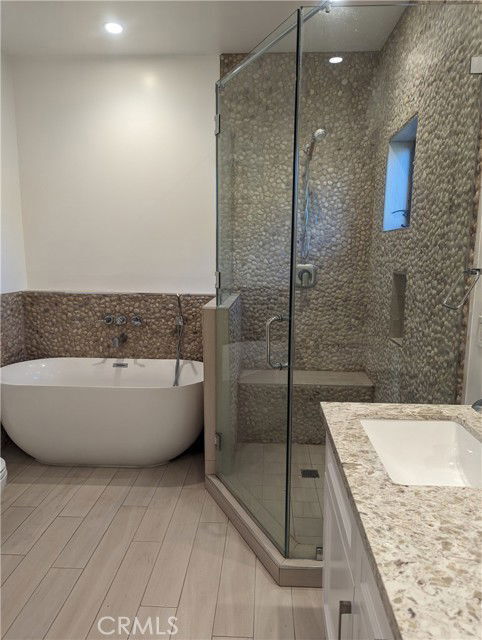 Foto del edificio - 8254 N Sharuzi Ln