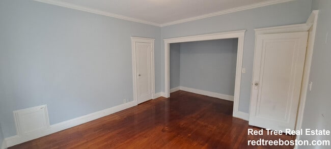 Building Photo - 4 Hancock St