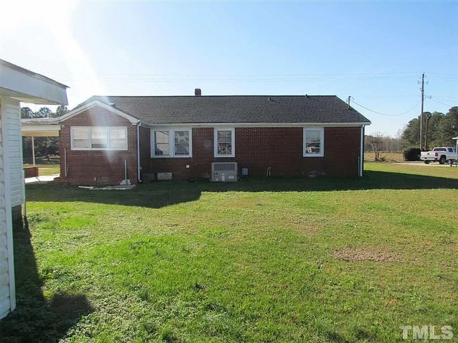Building Photo - 5252 US 70 Hwy Business W
