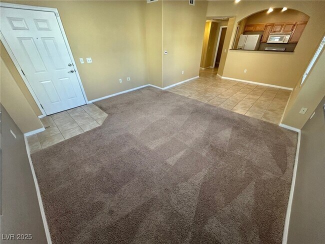 Building Photo - 10550 W Alexander Rd