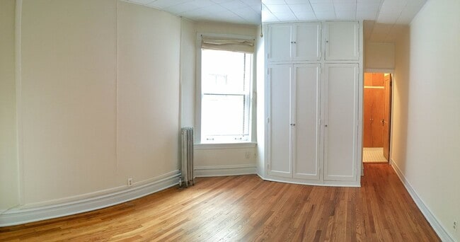 Foto del interior - 5440-42 N Winthrop Ave
