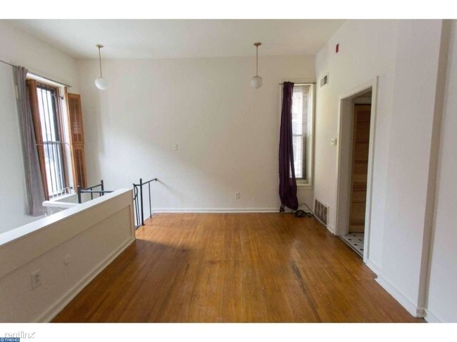 Foto del edificio - 407 S 11th St