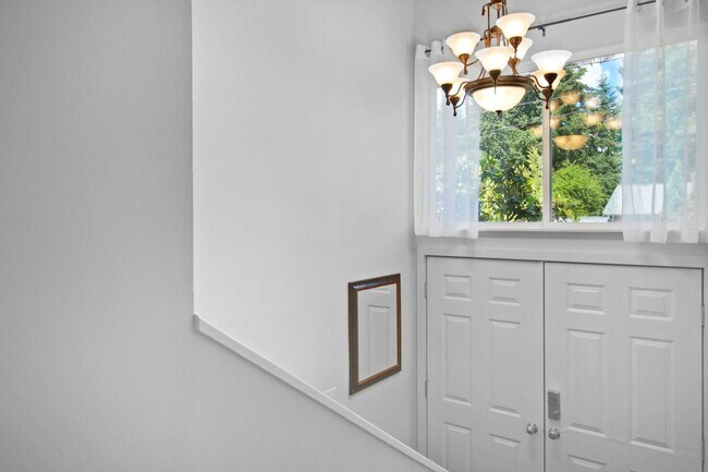 Foto del edificio - 5bd/2.5ba Redmond Home