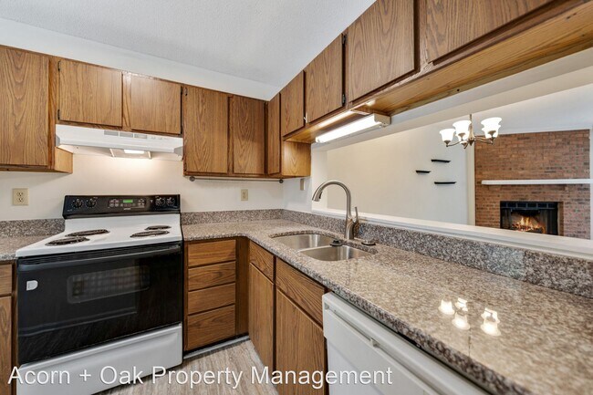 Foto del edificio - 2 br, 1.5 bath House - 19 Prestwick Place