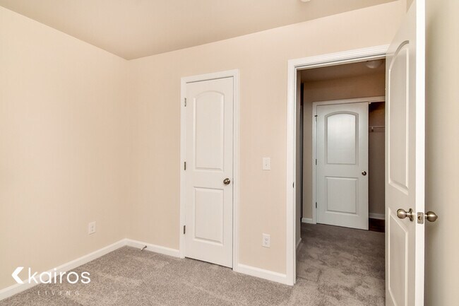 Building Photo - 5029 Old Magnolia Ln
