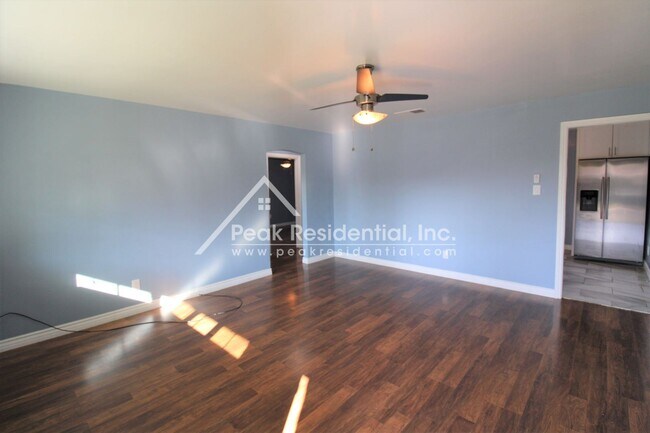 Building Photo - 3 br, 1 bath House - 1519 Sterling Street