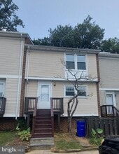 Building Photo - 18939 Pine Ridge Ln