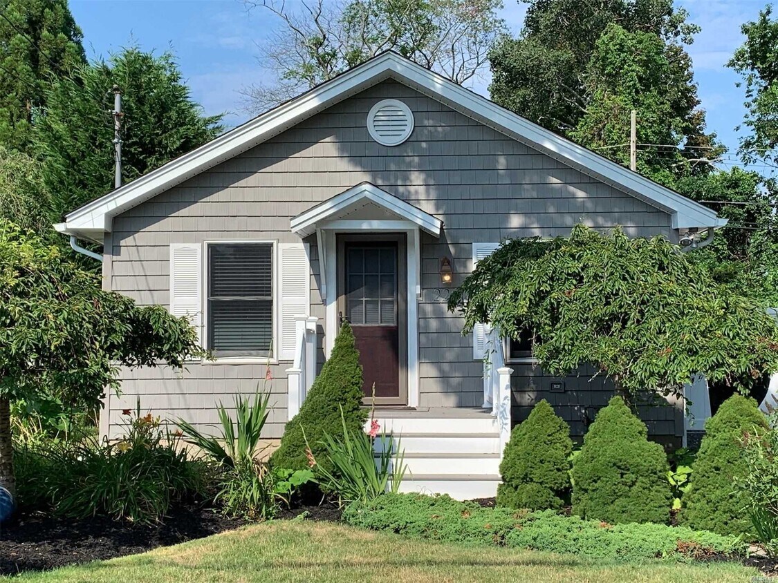 Foto principal - 220 Seville Blvd