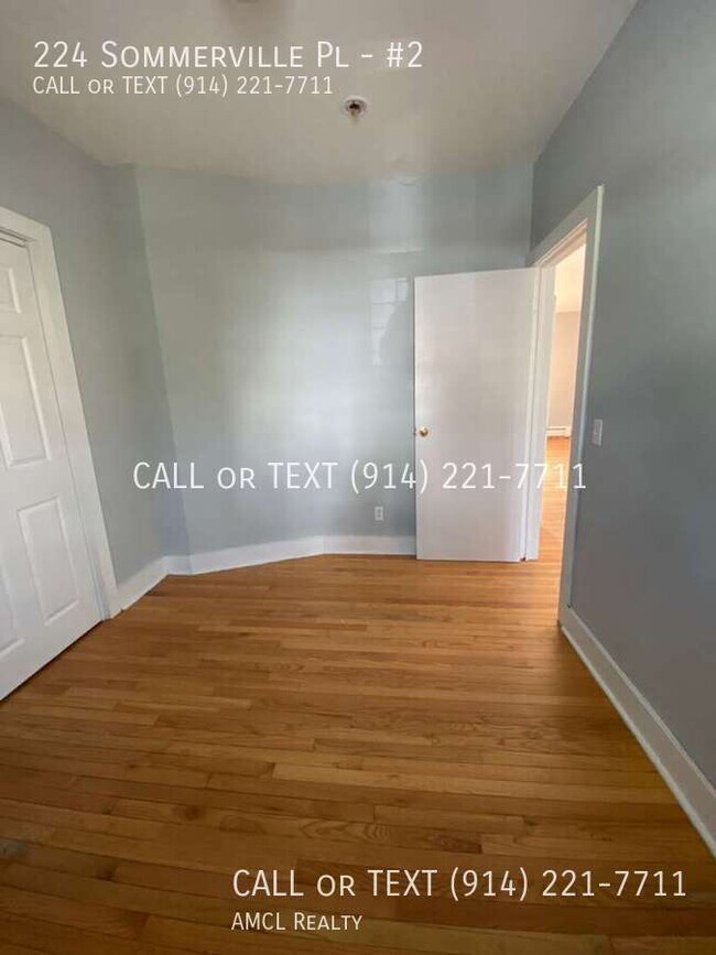 Foto del edificio - 224 Sommerville Pl