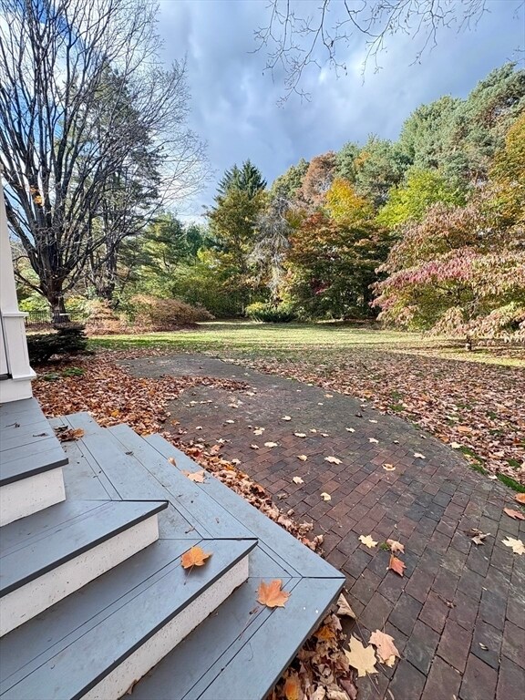 Foto del edificio - 14 Patricia Rd