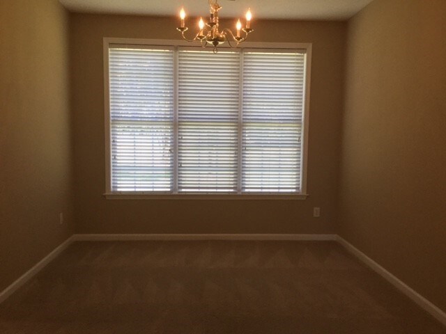 Foto del edificio - 3621 Shadow Ridge Drive