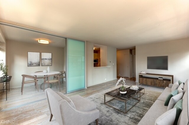 Foto del edificio - 2970 N Lake Shore Dr