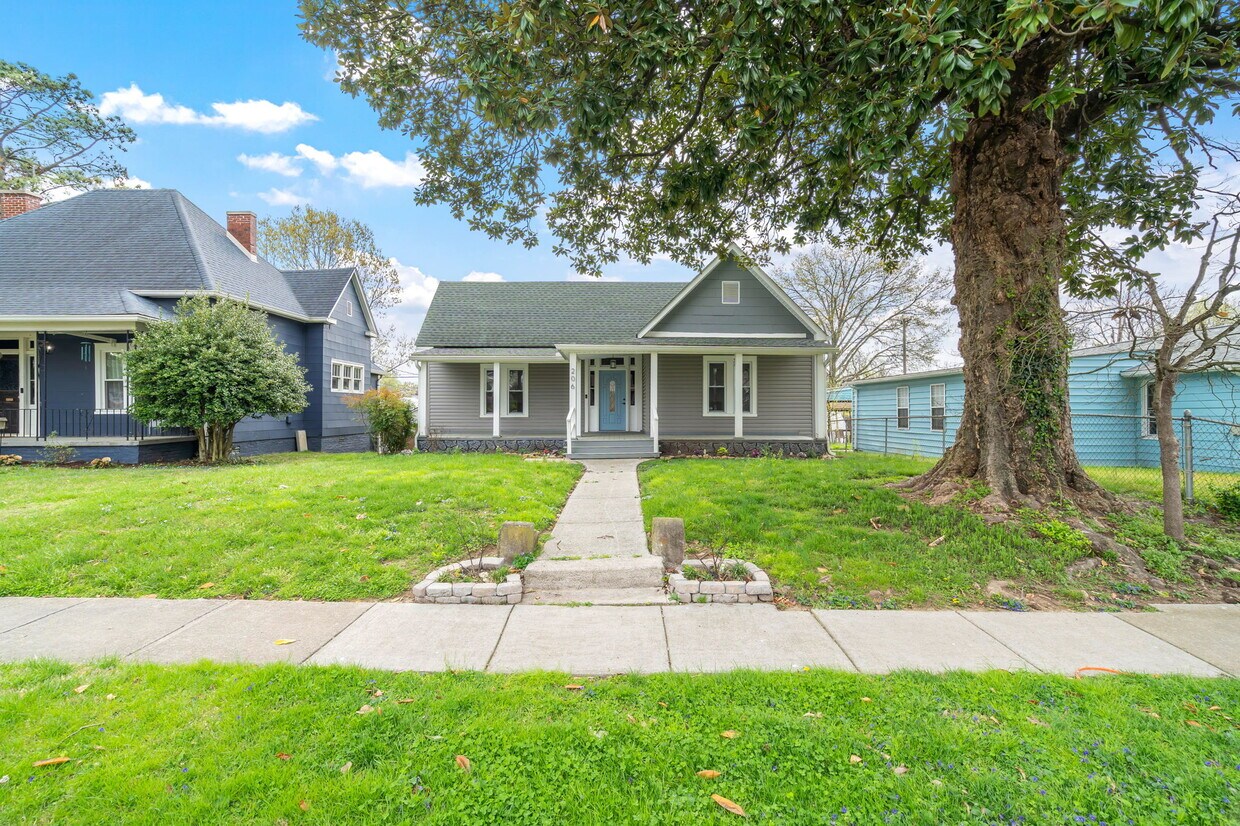 206 E Springdale Ave, Knoxville, TN 37917 House Rental in Knoxville