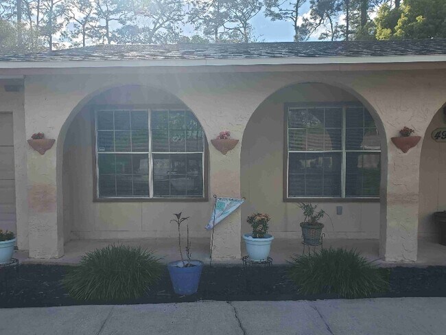 Building Photo - 4984 Pine Cone Ct