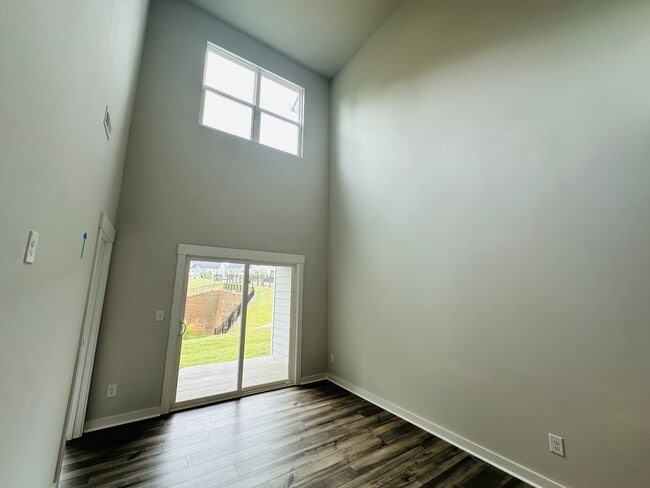 Foto del edificio - 3219 Finchborough Ct