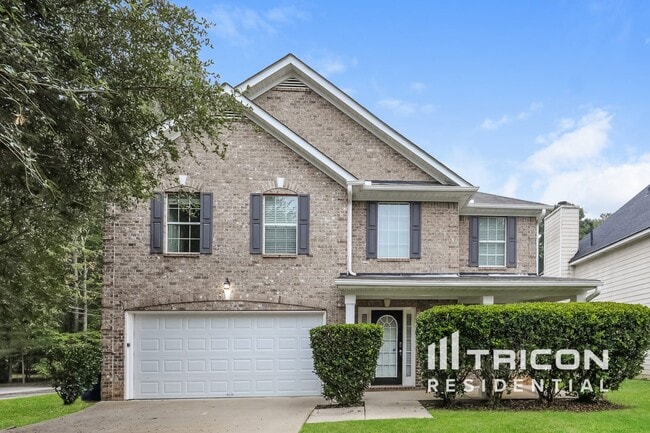 Building Photo - 6600 Pamplona Pl