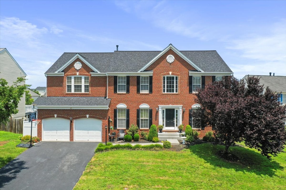 Primary Photo - 319 Morlyn Dr