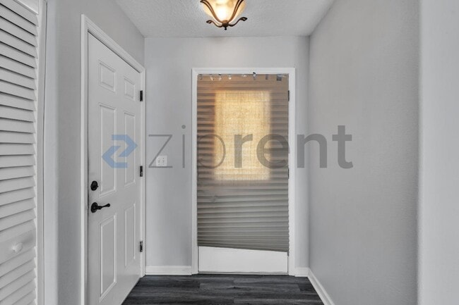 Building Photo - 5356 Pebble Beach Dr