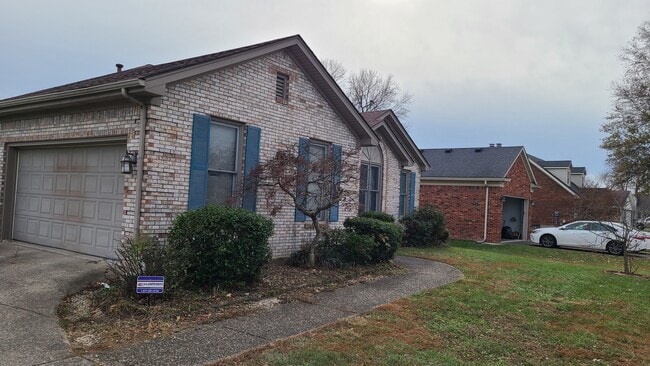 Garage view of house - 406 Old Towne Rd