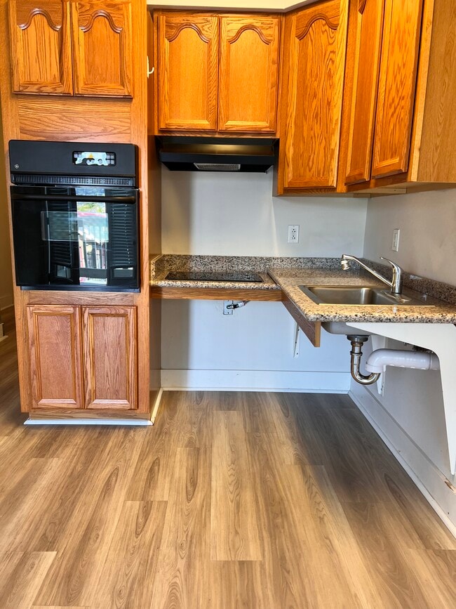 Foto del edificio - 1600 Soquel Ave