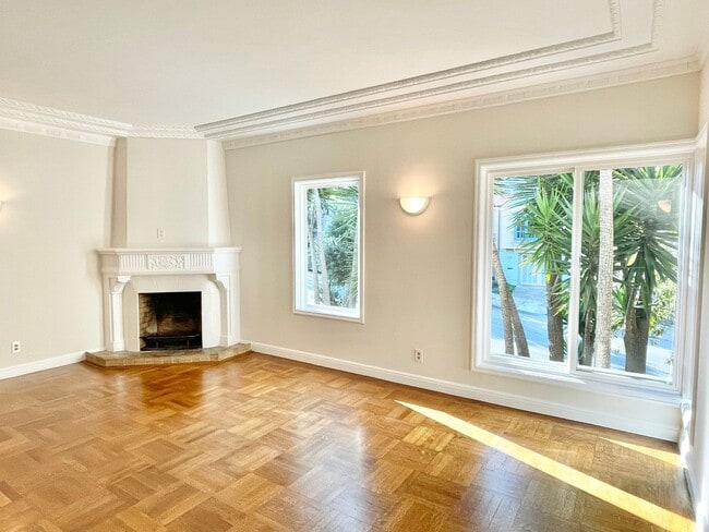 Foto del edificio - 3BR/1BA Noe Valley Single Family! 2 Car Pa...